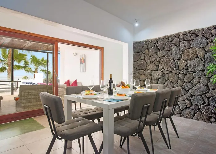 فيلة Corito Cinco By *