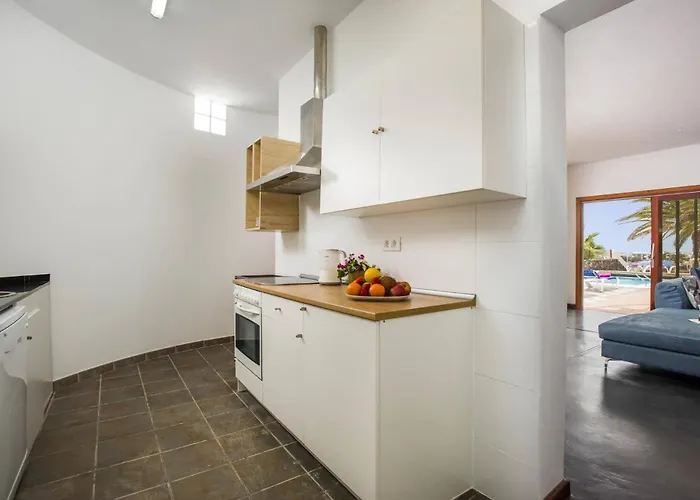 Corito Cinco By * Πλάγια Μπλάνκα